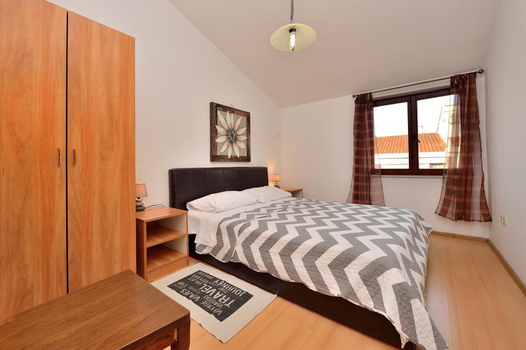 Apartments And A Room Ina Zadar Kamer foto